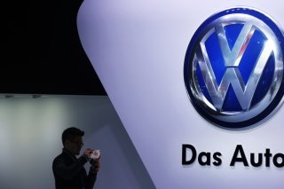 La justice allemande devra à nouveau examiner des accords passés avec les anciens dirigeants de Volkswagen (archives). KEYSTONE/EPA/HOW HWEE YOUNG